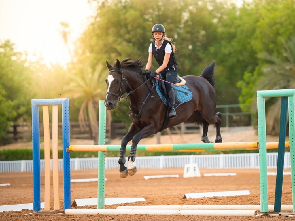horse riding clubs in dubai